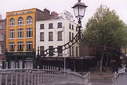 Ha'penny bridge